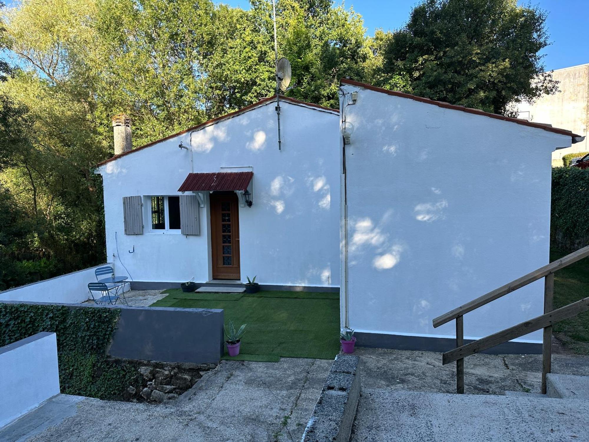 Villa Nickis House Saint-Sauvant  Exterior foto